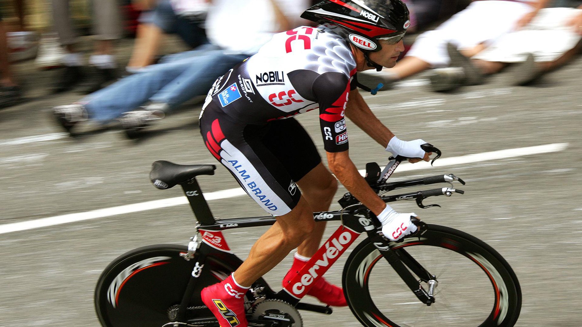 湖人130-120热火！重要的不是三连胜，而是东契奇赛后的一番表态，湖人126-93大胜勇士