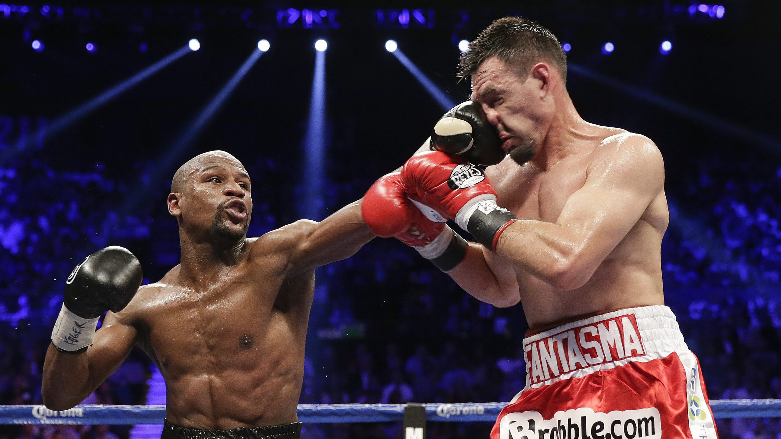 利物浦2-0维拉:终结四连败,萨拉赫火力全开,利物浦的重生之路